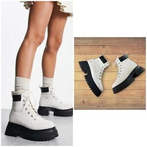 Timberland Sky 6-Inch Lace Up White Nubuck Leather Platform Boots Women's 10